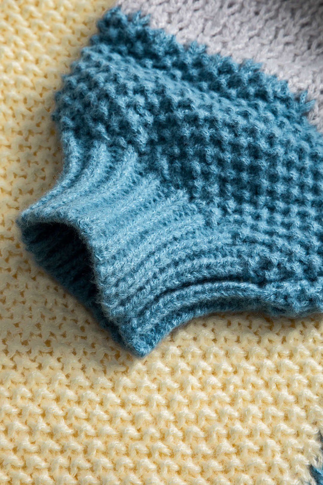 Örgü Patchwork Yuvarlak Yaka Uzun Kollu Kadın Bluz Şık