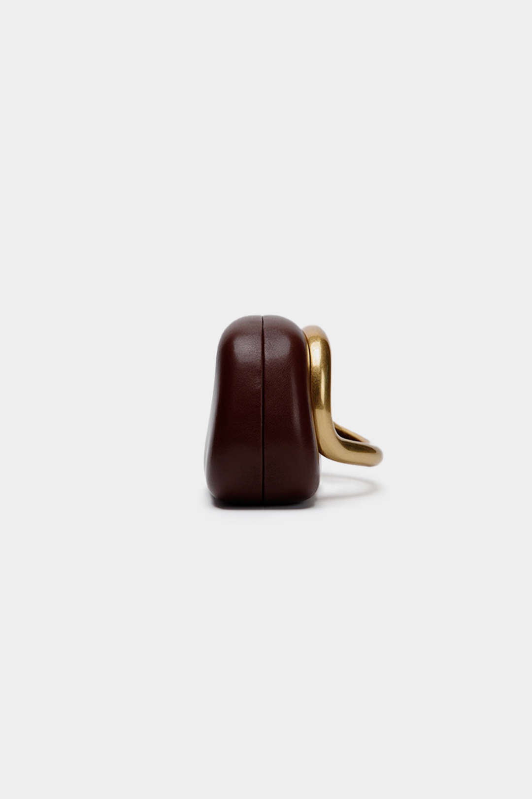 Suni Deri Metal Dekor Clutch Çanta