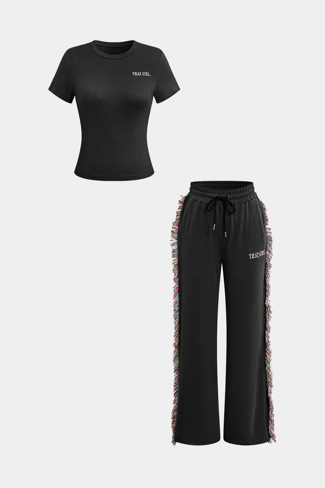 Yazı Baskılı Tişört ve Püskül Çekmeli Pantolon Takımı