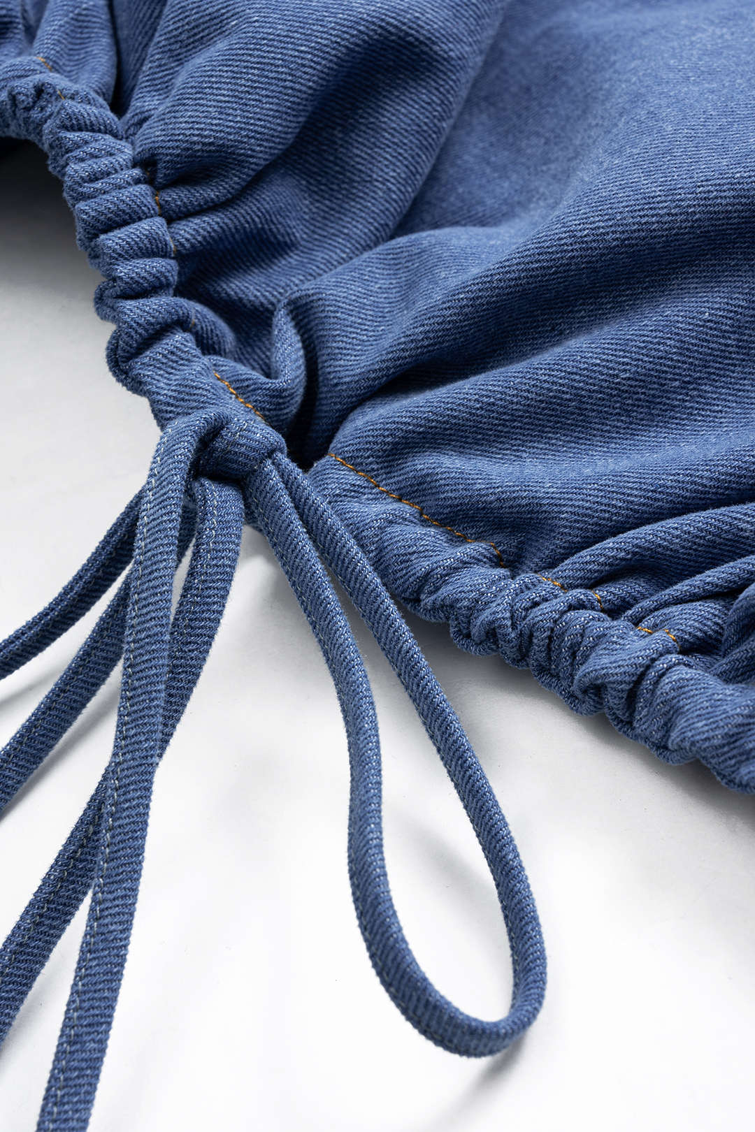Derinlikli Kot Mavisi Büzgülü Fermuarlı Denim Ceket