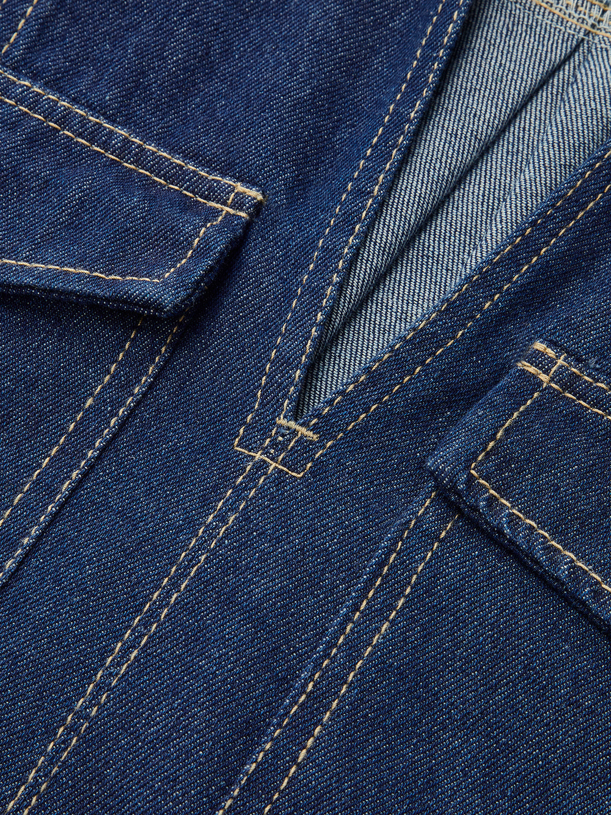 Şık Denim Kısa Takım Cep Detayı
