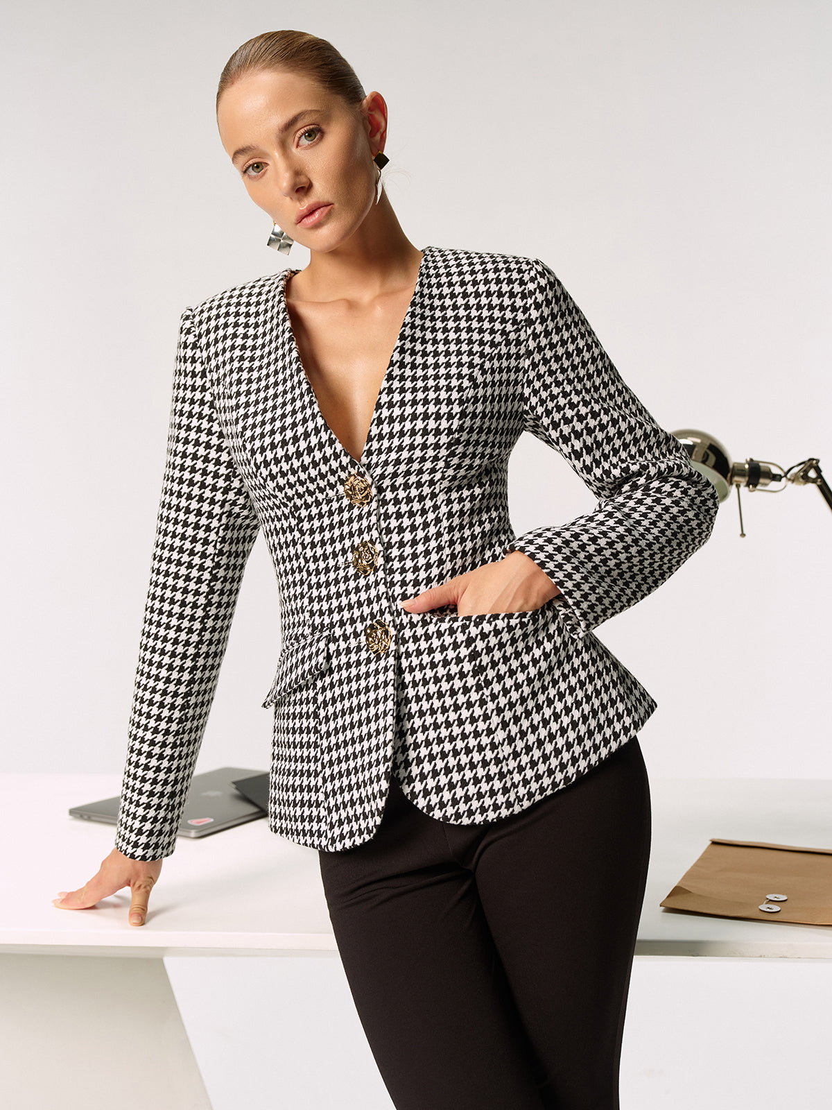 Gümüş Parıltılı Metalik Düğmeli Ekose Desenli Blazer