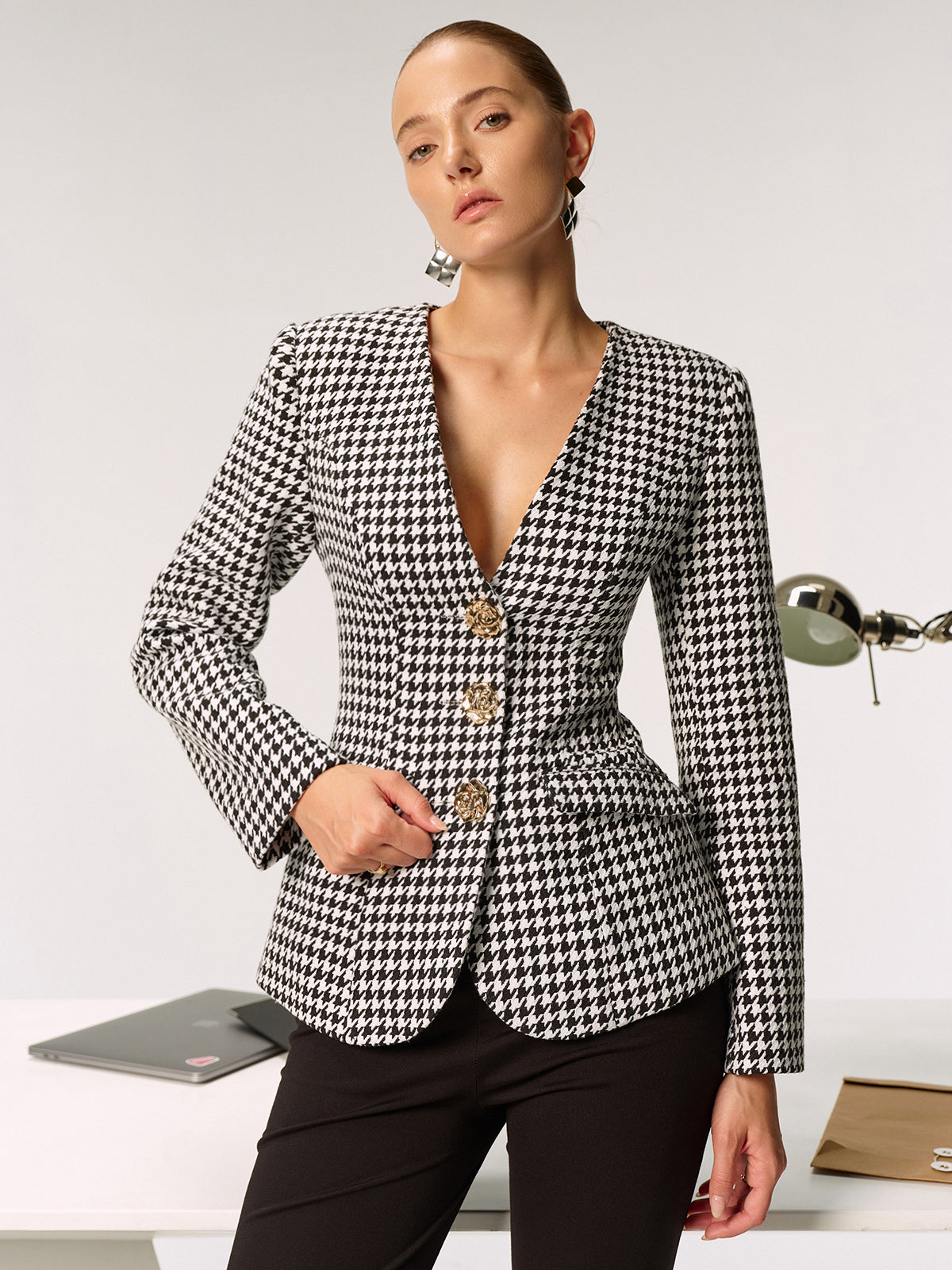 Gümüş Parıltılı Metalik Düğmeli Ekose Desenli Blazer