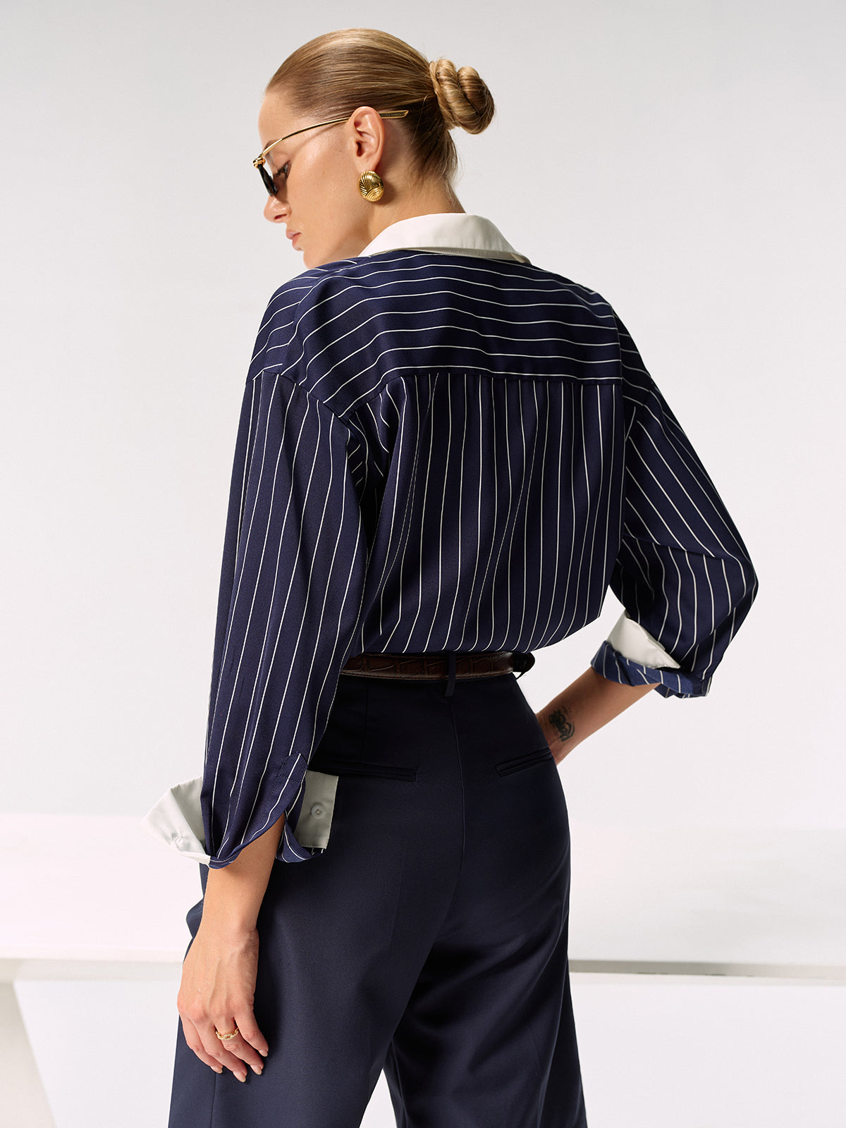Gri Kontrast Yaka Detaylandırılmış Mikrofiber Kumaş Ceket