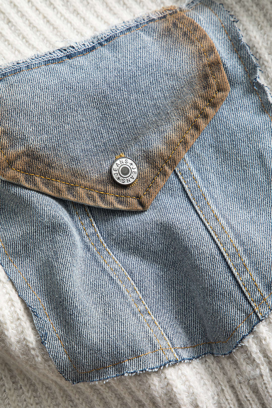 İndigo Patchworklu Denim Çiftkatmanlı Trikotajlı Hırka