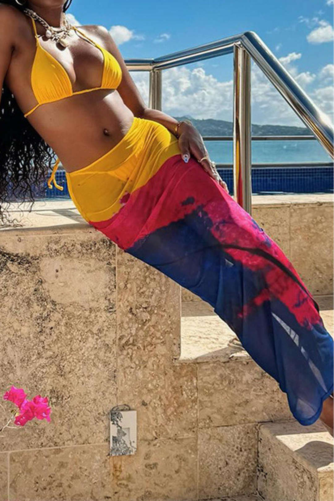 Halter Wrap Kapatıcı Üç Parçalı Bikini Seti