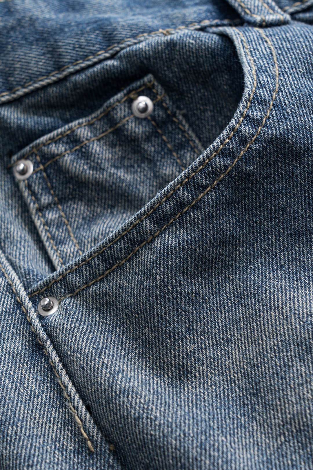 Denim Nakışlı Düz Paça Jean