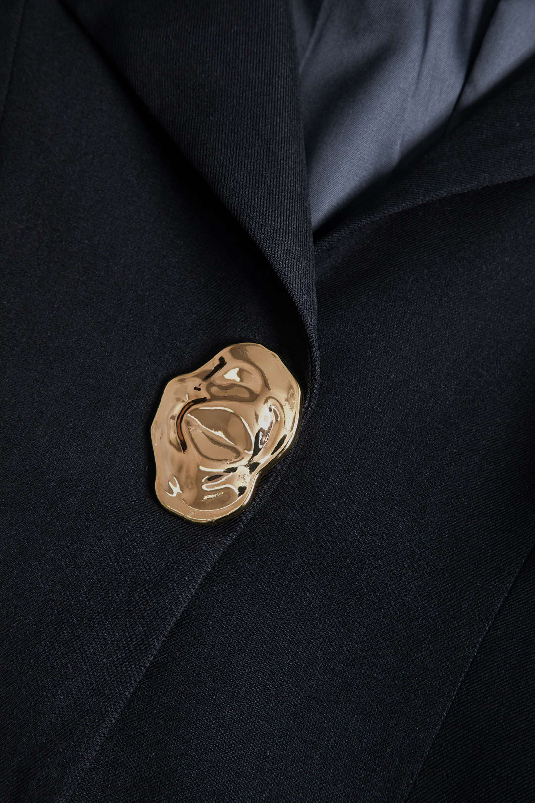 Siyah Çentikli Yaka Polyester Elastan Karışımı Blazer