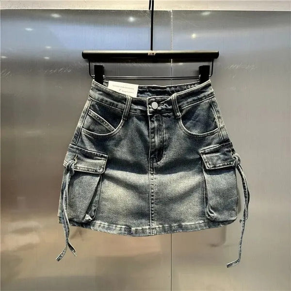 Fısıldayan Mini Etek